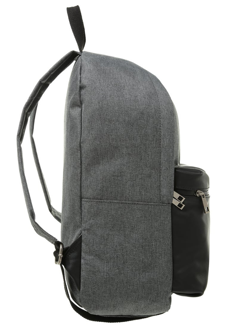 YOUR TURN daypack